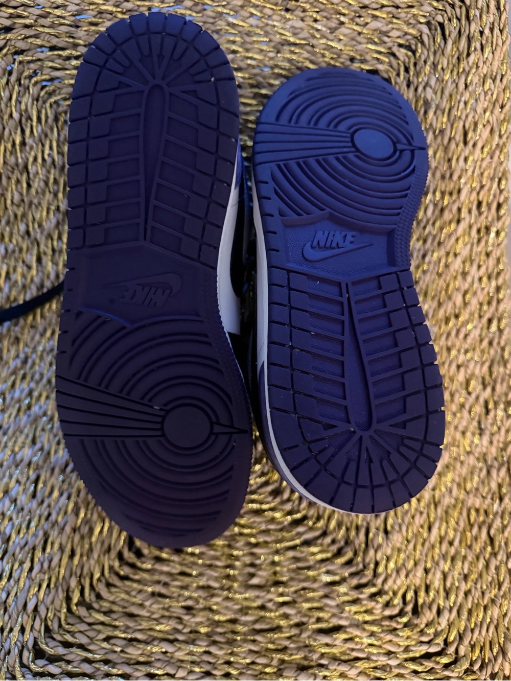 Nike Air Jordan Low-Top Sneakers in Purple, Black & White. Excellent condition! - Picture 2 of 3